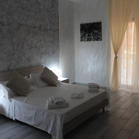 那不勒斯Casa Vacanza Grey公寓式酒店 外观 照片